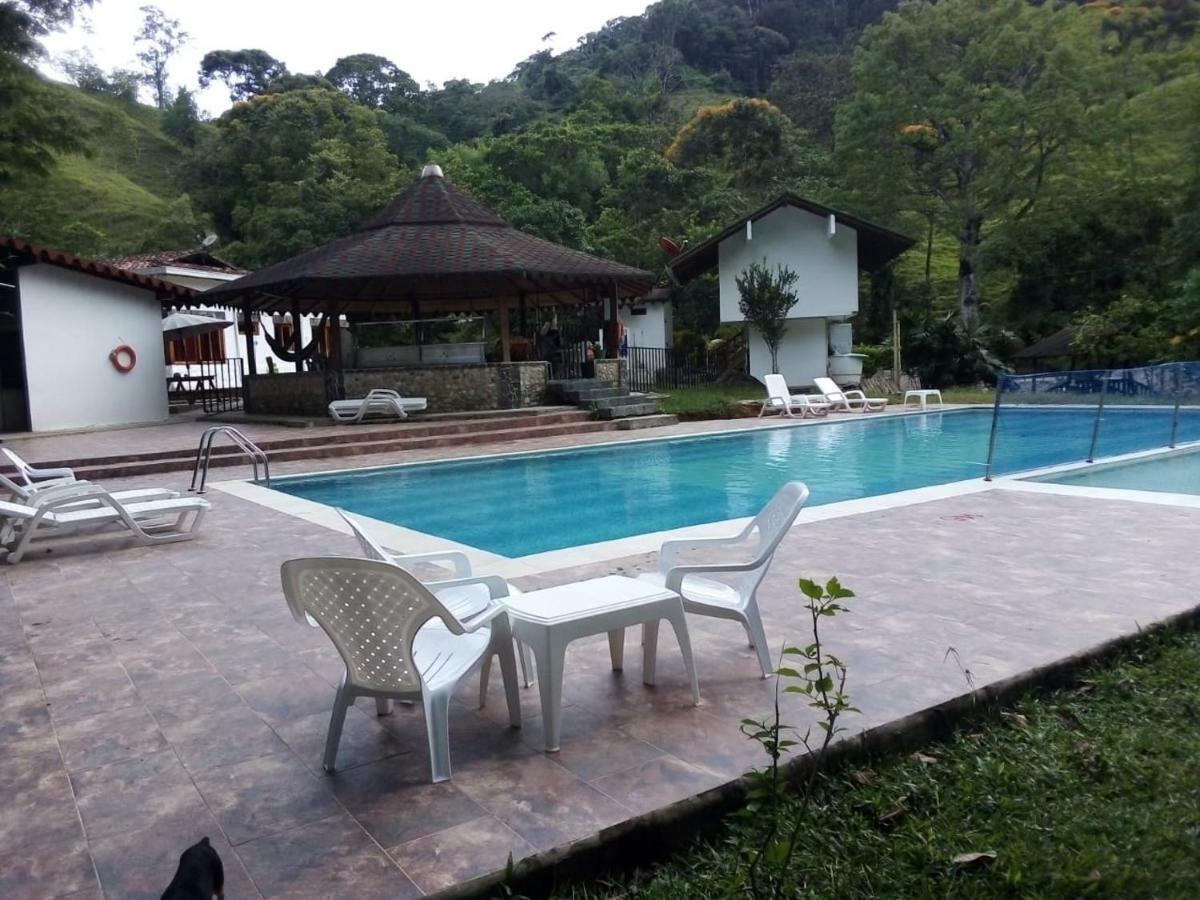 Hotel El Trocadero San Rafael  Ngoại thất bức ảnh